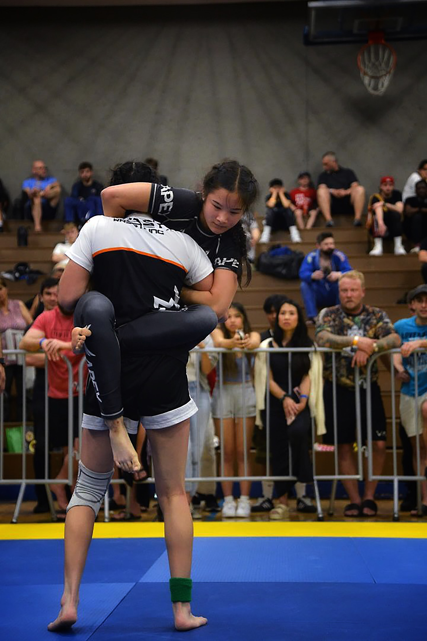 Isabelle Chen training